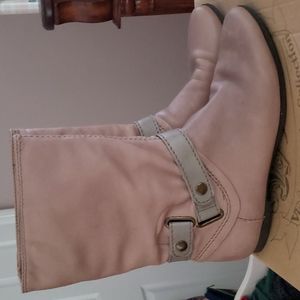 Women's Size 8.5 Nine West Boots